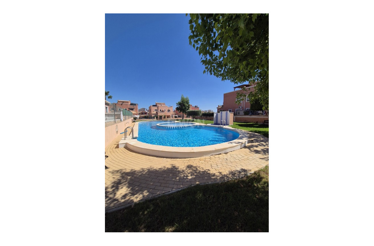 Resale - Duplex - Los Montesinos - Costa Blanca