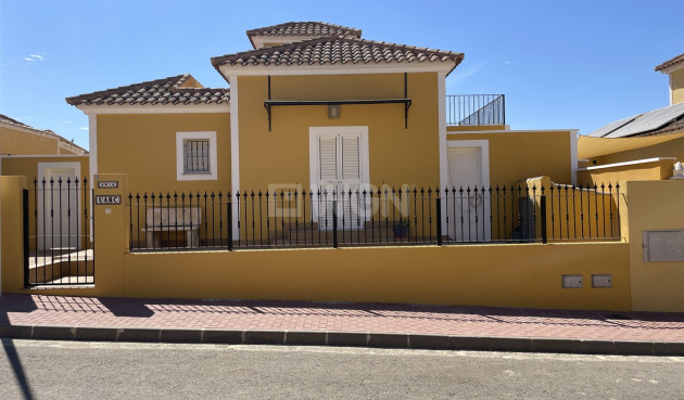 Resale - Villa - Mazarron Country Club - Inland