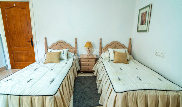 Reventa - Villa - Orihuela