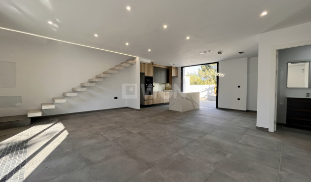 Odsprzedaż - Villa - Los Balcones - Costa Blanca