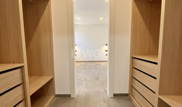 Odsprzedaż - Villa - Los Balcones - Costa Blanca