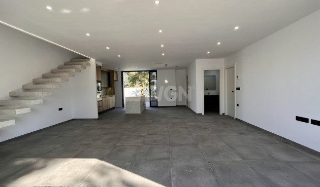 Odsprzedaż - Villa - Los Balcones - Costa Blanca