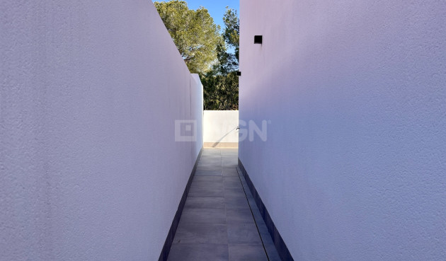 Odsprzedaż - Villa - Los Balcones - Costa Blanca