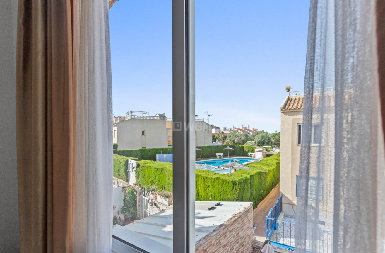 Odsprzedaż - Bungalow - Torrevieja - Costa Blanca