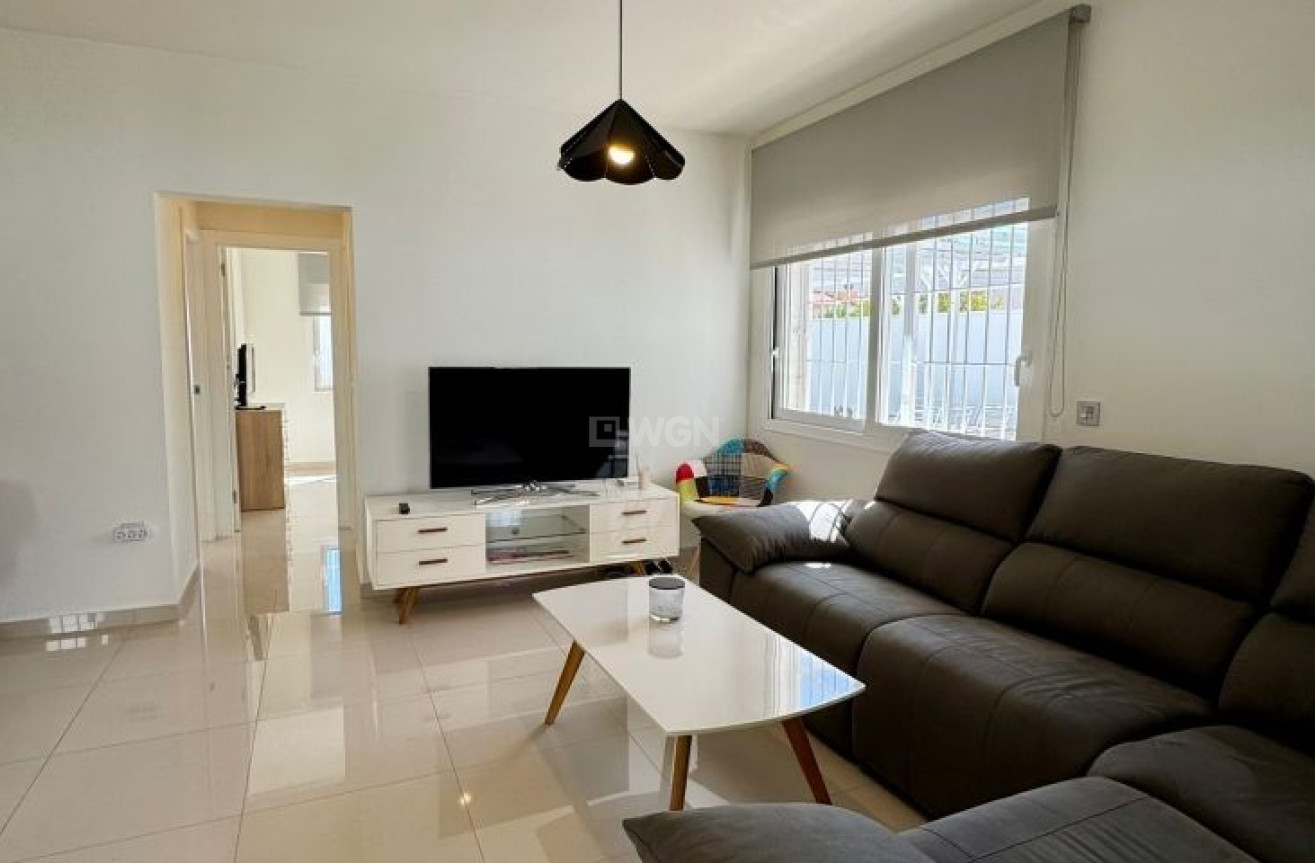 Odsprzedaż - Villa - Torrevieja - Costa Blanca