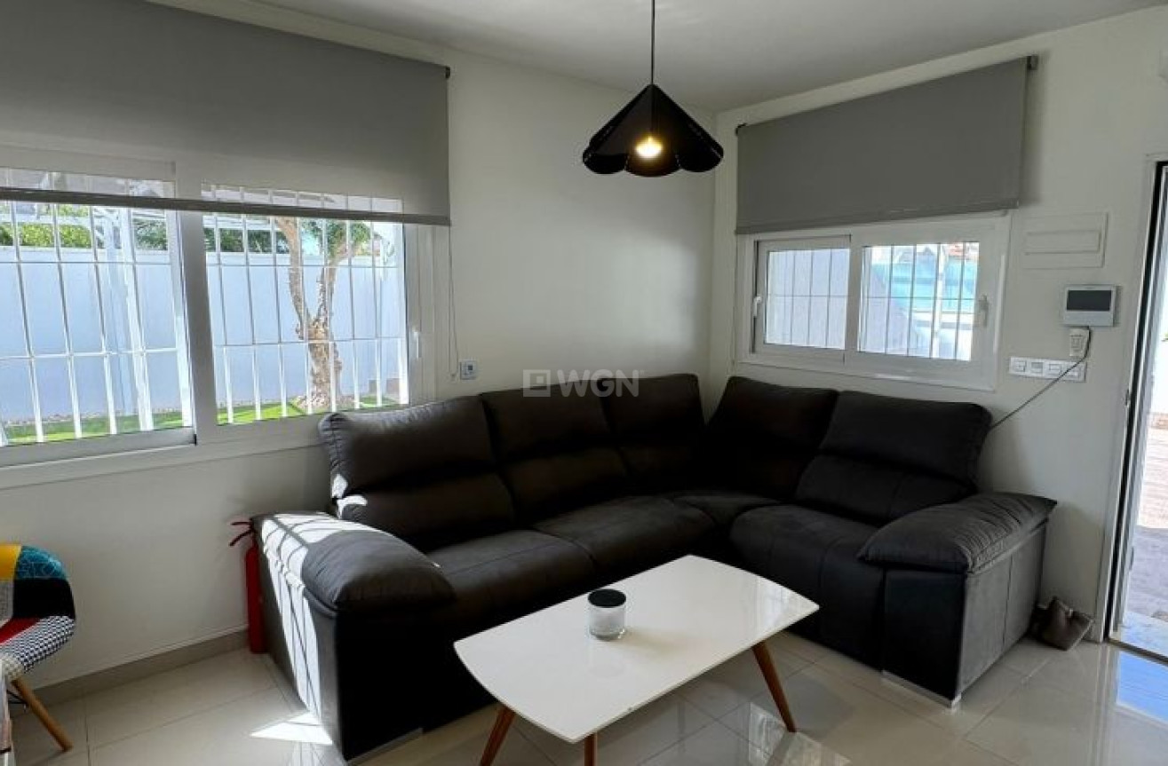 Odsprzedaż - Villa - Torrevieja - Costa Blanca