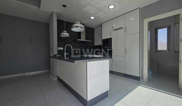 Odsprzedaż - Villa - Villamartin - Costa Blanca