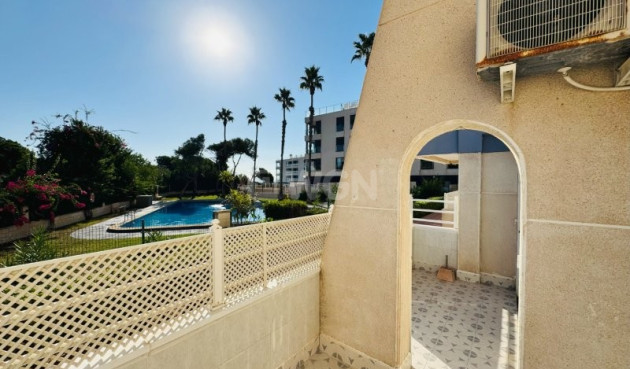 Resale - Apartment / flat - La Mata - Costa Blanca