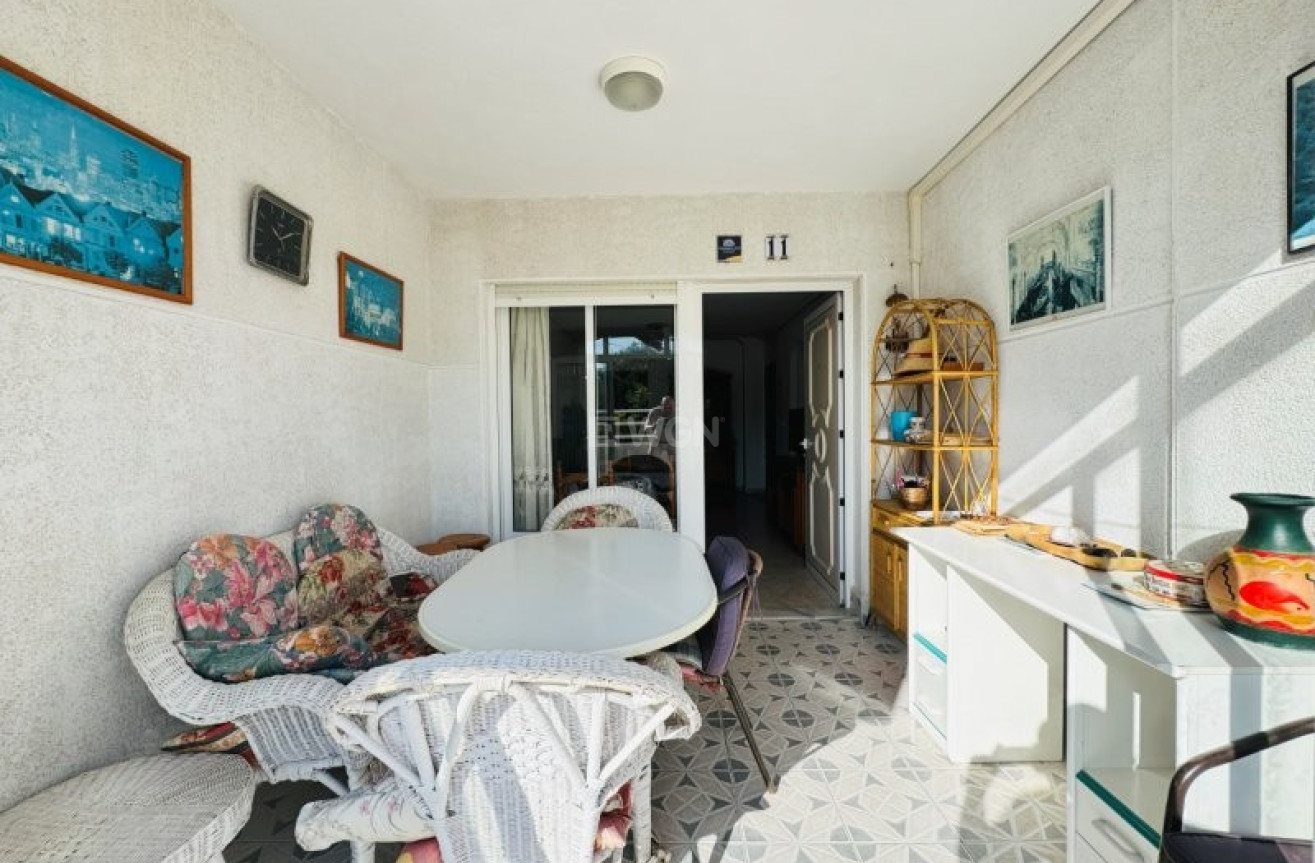 Resale - Apartment / flat - La Mata - Costa Blanca