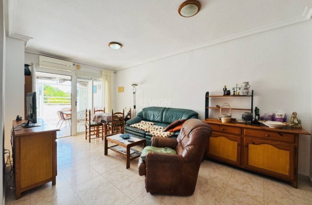 Resale - Apartment / flat - La Mata - Costa Blanca