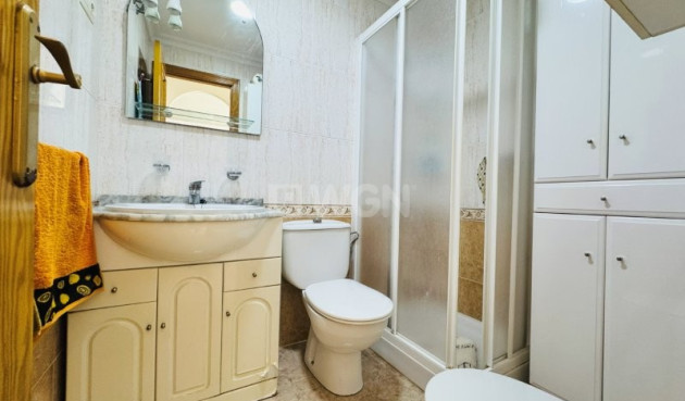 Resale - Apartment / flat - La Mata - Costa Blanca