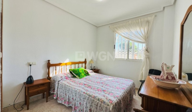 Resale - Apartment / flat - La Mata - Costa Blanca