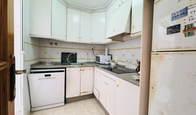 Resale - Apartment / flat - La Mata - Costa Blanca