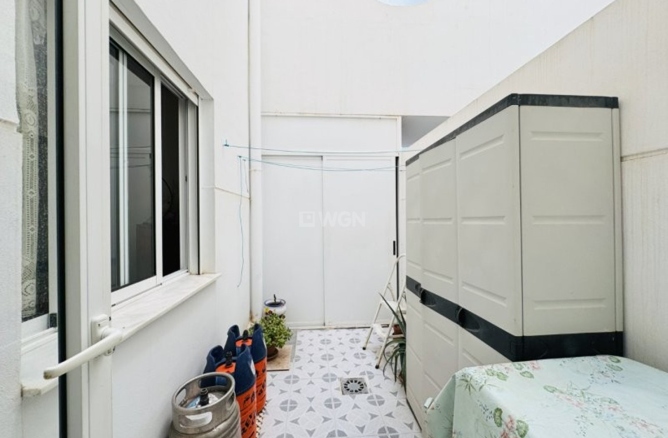 Resale - Apartment / flat - La Mata - Costa Blanca