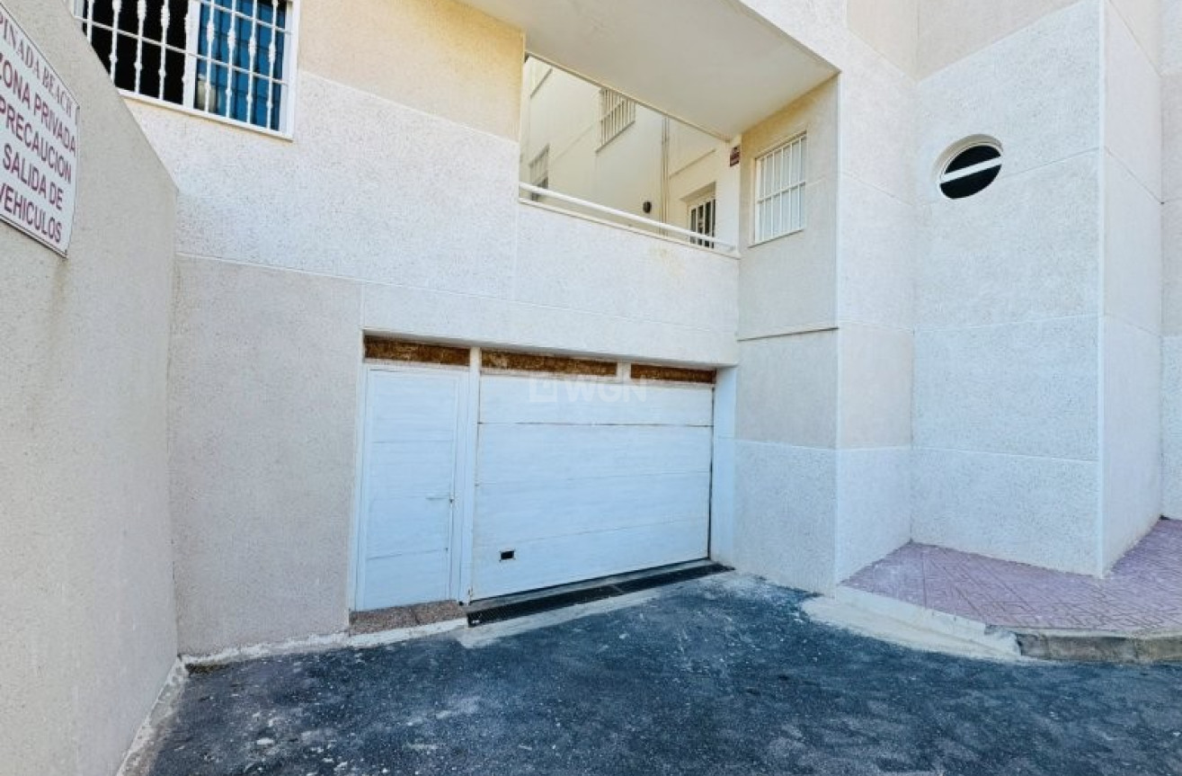 Resale - Apartment / flat - La Mata - Costa Blanca