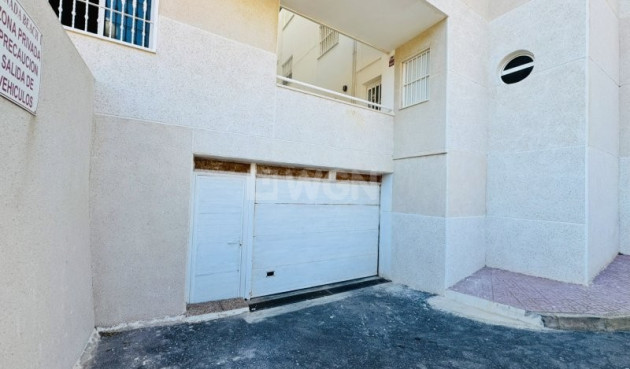 Resale - Apartment / flat - La Mata - Costa Blanca