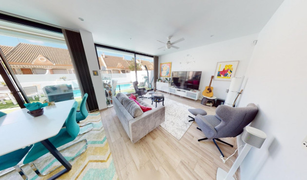 Odsprzedaż - Villa - Los Alcázares - Costa Calida