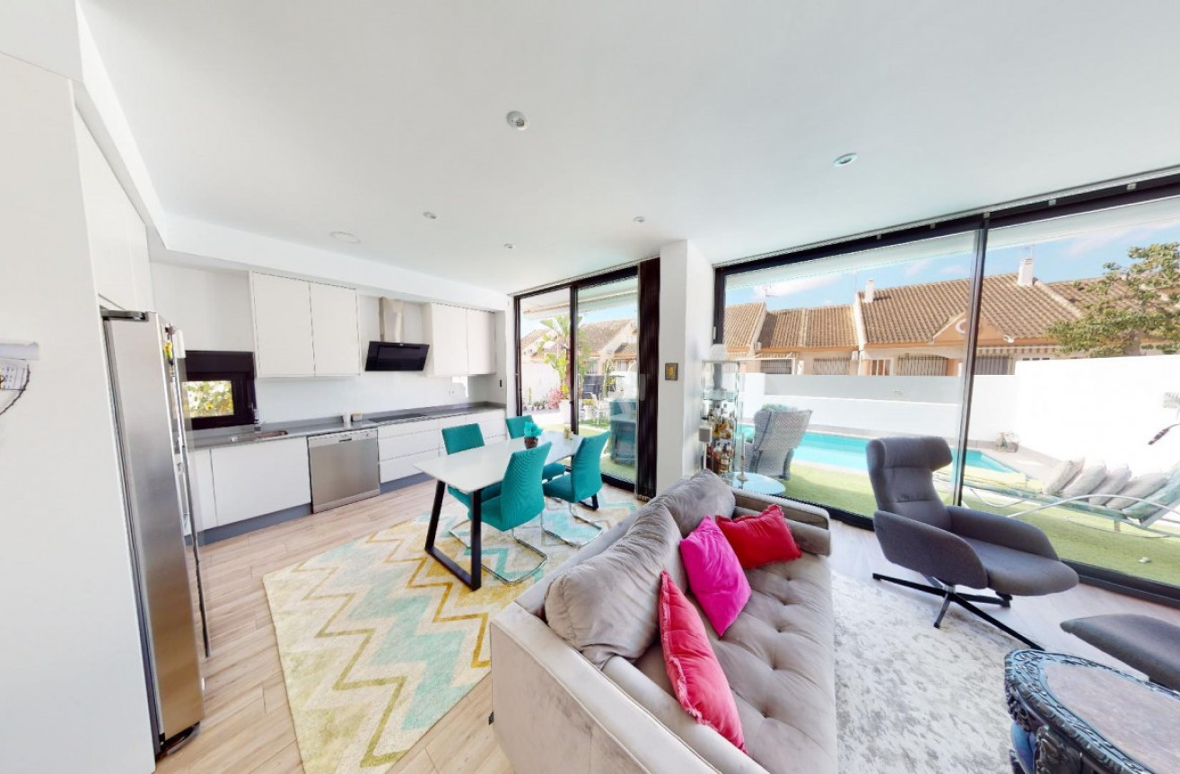 Odsprzedaż - Villa - Los Alcázares - Costa Calida