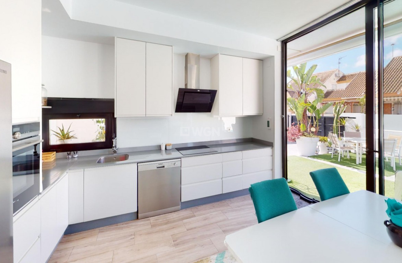 Odsprzedaż - Villa - Los Alcázares - Costa Calida