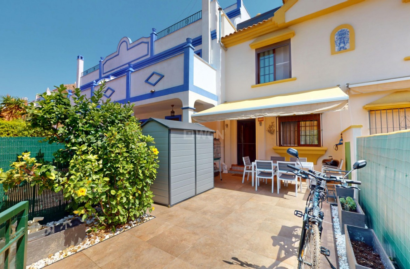 Odsprzedaż - Kamienica - Roda - Inland