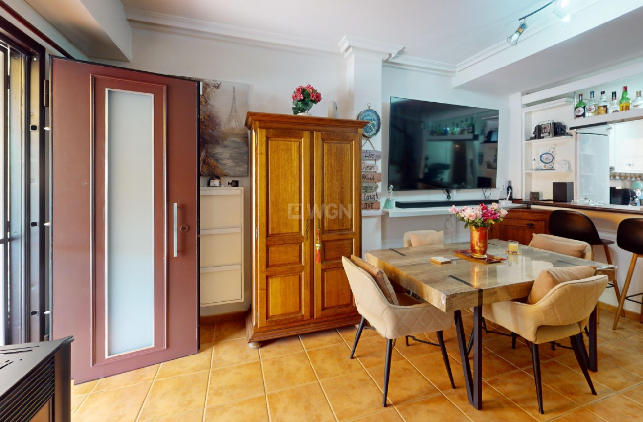 Odsprzedaż - Kamienica - Roda - Inland