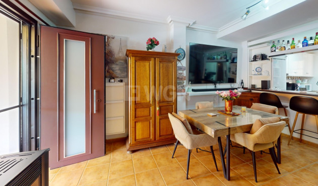 Odsprzedaż - Kamienica - Roda - Inland