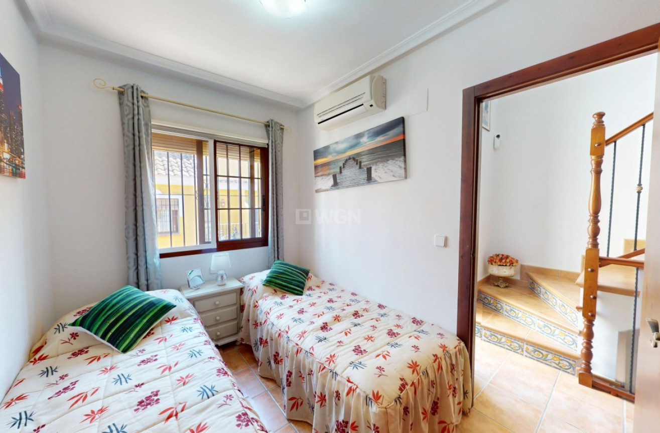 Odsprzedaż - Kamienica - Roda - Inland