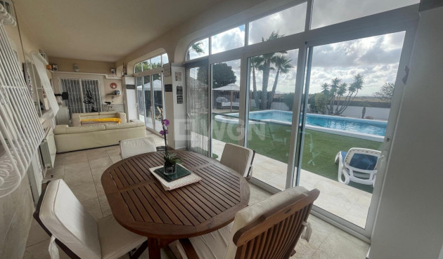 Odsprzedaż - Villa - Gea Y Truyols - Inland