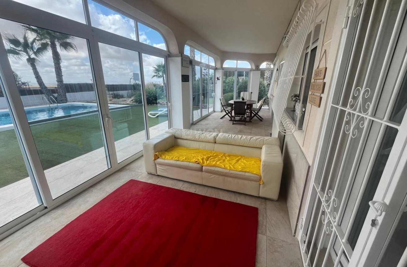 Odsprzedaż - Villa - Gea Y Truyols - Inland