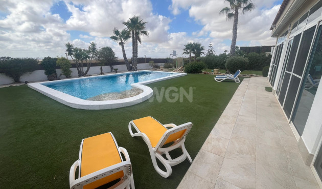 Odsprzedaż - Villa - Gea Y Truyols - Inland