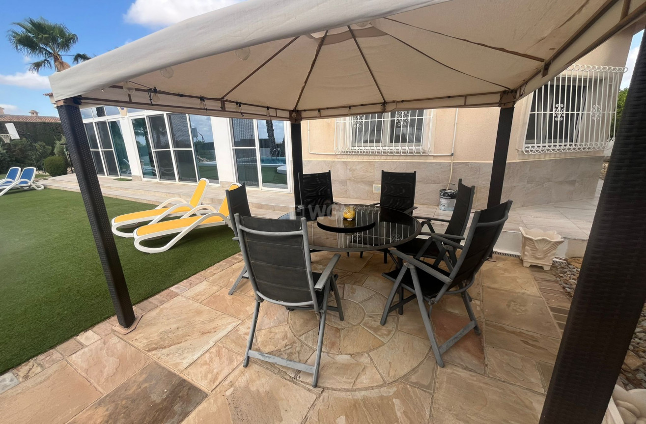 Odsprzedaż - Villa - Gea Y Truyols - Inland