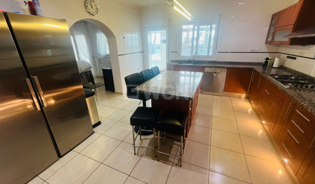 Odsprzedaż - Villa - Gea Y Truyols - Inland