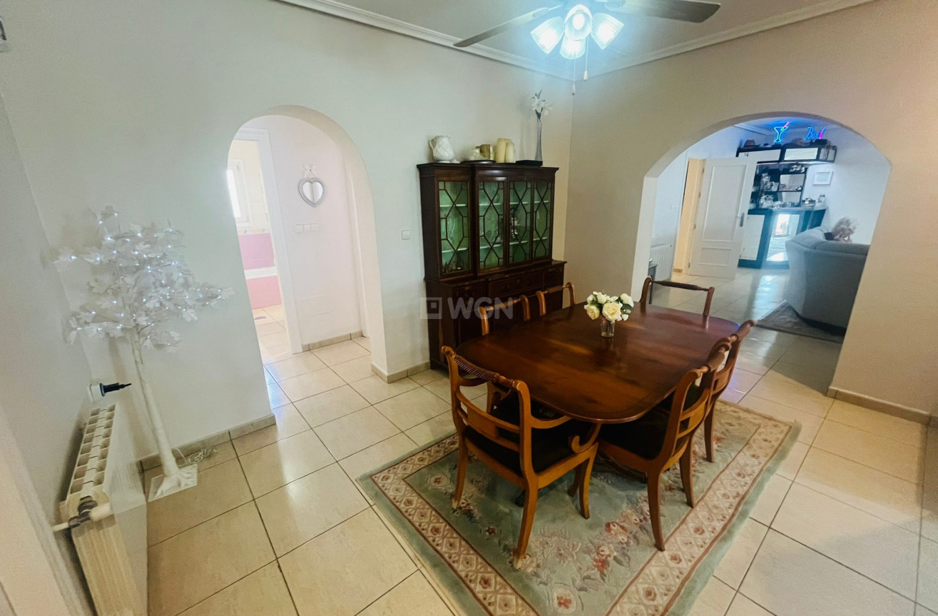 Odsprzedaż - Villa - Gea Y Truyols - Inland