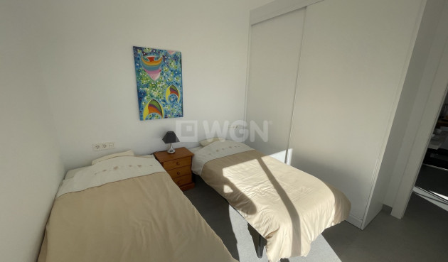 Odsprzedaż - Villa - Roldan