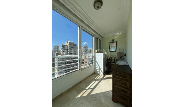 Odsprzedaż - Mieszkanie w bloku - Benidorm - Costa Blanca