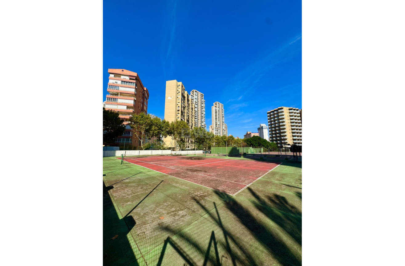 Odsprzedaż - Mieszkanie w bloku - Benidorm - Costa Blanca