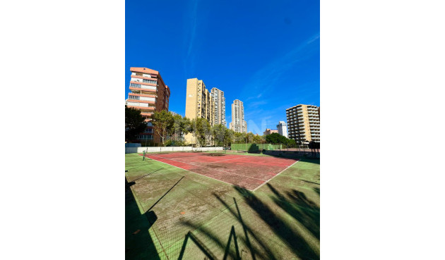 Odsprzedaż - Mieszkanie w bloku - Benidorm - Costa Blanca