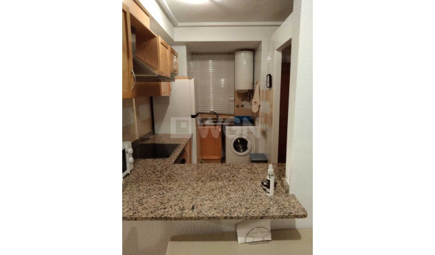 Resale - Apartment / flat - Torrevieja