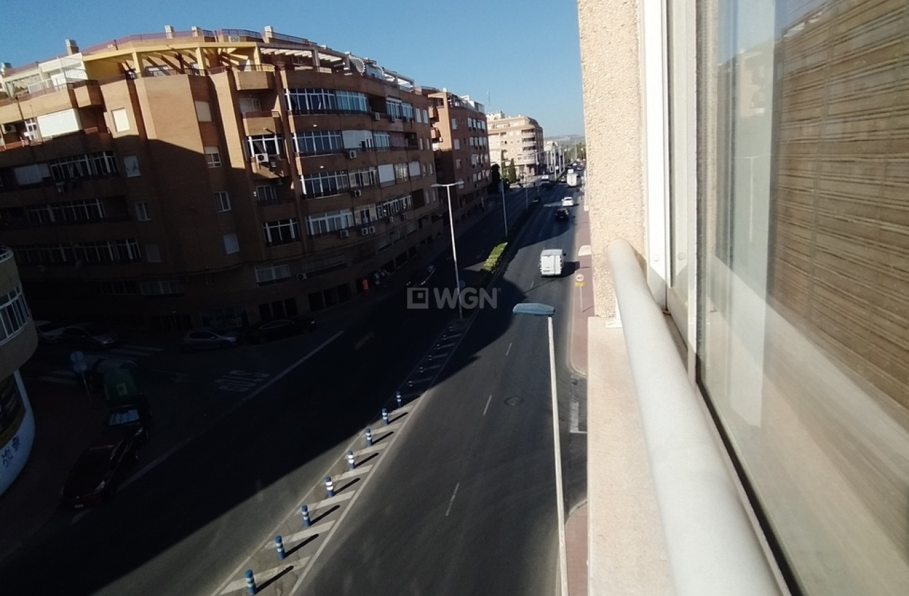 Resale - Apartment / flat - Torrevieja