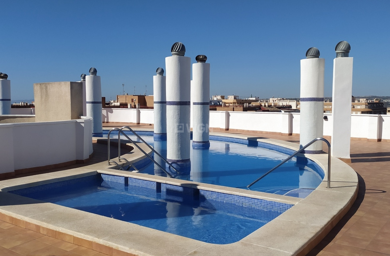 Resale - Apartment / flat - Torrevieja