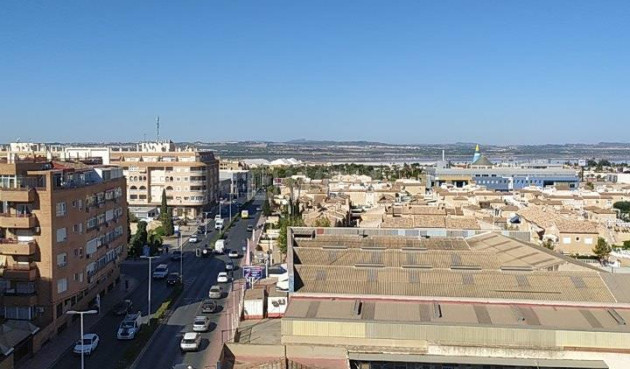 Resale - Apartment / flat - Torrevieja