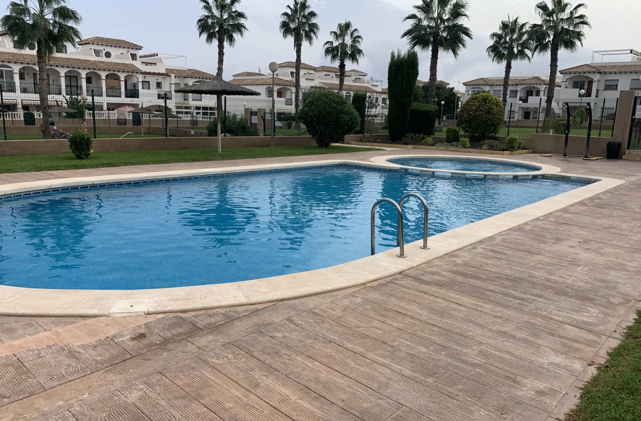 Odsprzedaż - Mieszkanie w bloku - Punta Prima - Costa Blanca