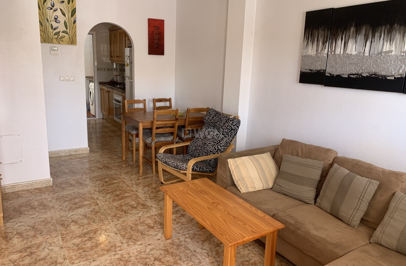 Odsprzedaż - Mieszkanie w bloku - Punta Prima - Costa Blanca