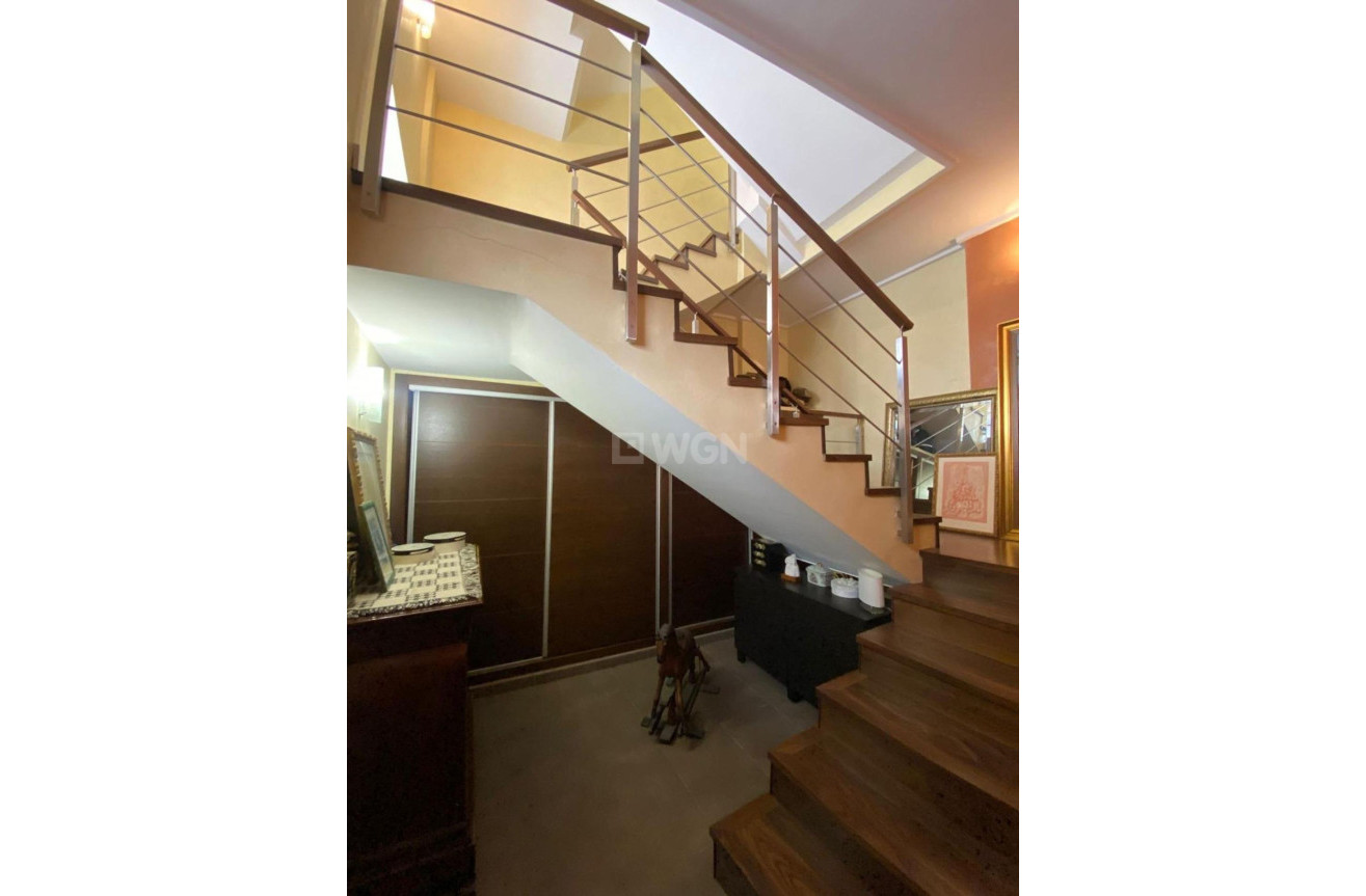 Odsprzedaż - Villa - Torrevieja - Centro - Muelle Pesquero