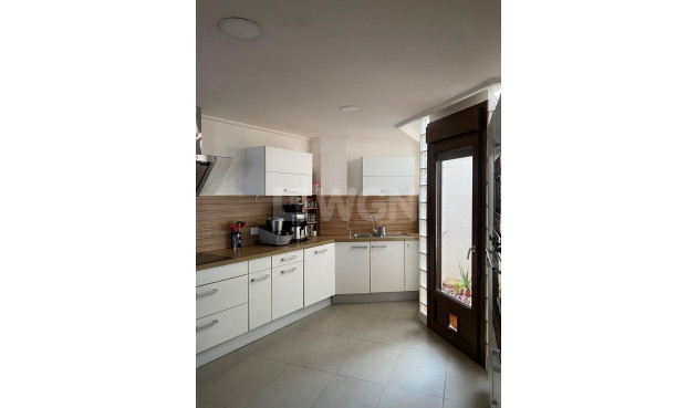 Odsprzedaż - Villa - Torrevieja - Centro - Muelle Pesquero