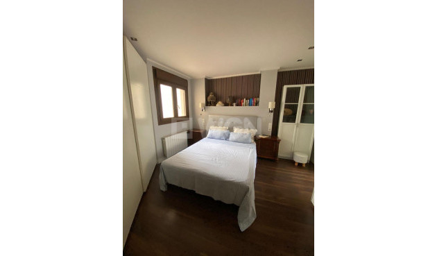 Odsprzedaż - Villa - Torrevieja - Centro - Muelle Pesquero