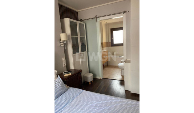 Odsprzedaż - Villa - Torrevieja - Centro - Muelle Pesquero