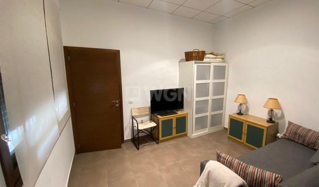 Odsprzedaż - Villa - Torrevieja - Centro - Muelle Pesquero