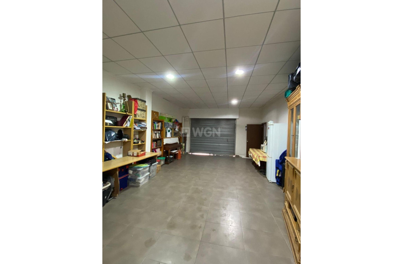 Odsprzedaż - Villa - Torrevieja - Centro - Muelle Pesquero