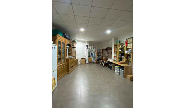 Odsprzedaż - Villa - Torrevieja - Centro - Muelle Pesquero